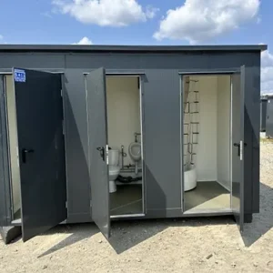Contenedor sanitario con 3 cabinas