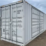 Contenedor marítimo High Cube de 40 pies con 4 puertas laterales.